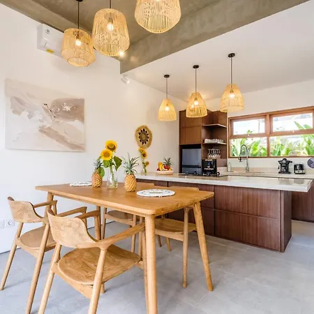 Octo 1 - Private Villas, Modern Style, Near Beach