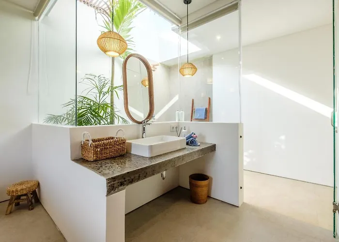 Octo 1 - Private Villas, Modern Style, Near Beach Отель