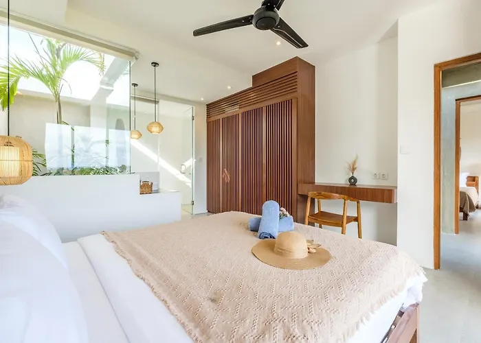 Octo 1 - Private Villas, Modern Style, Near Beach 4* Чангу